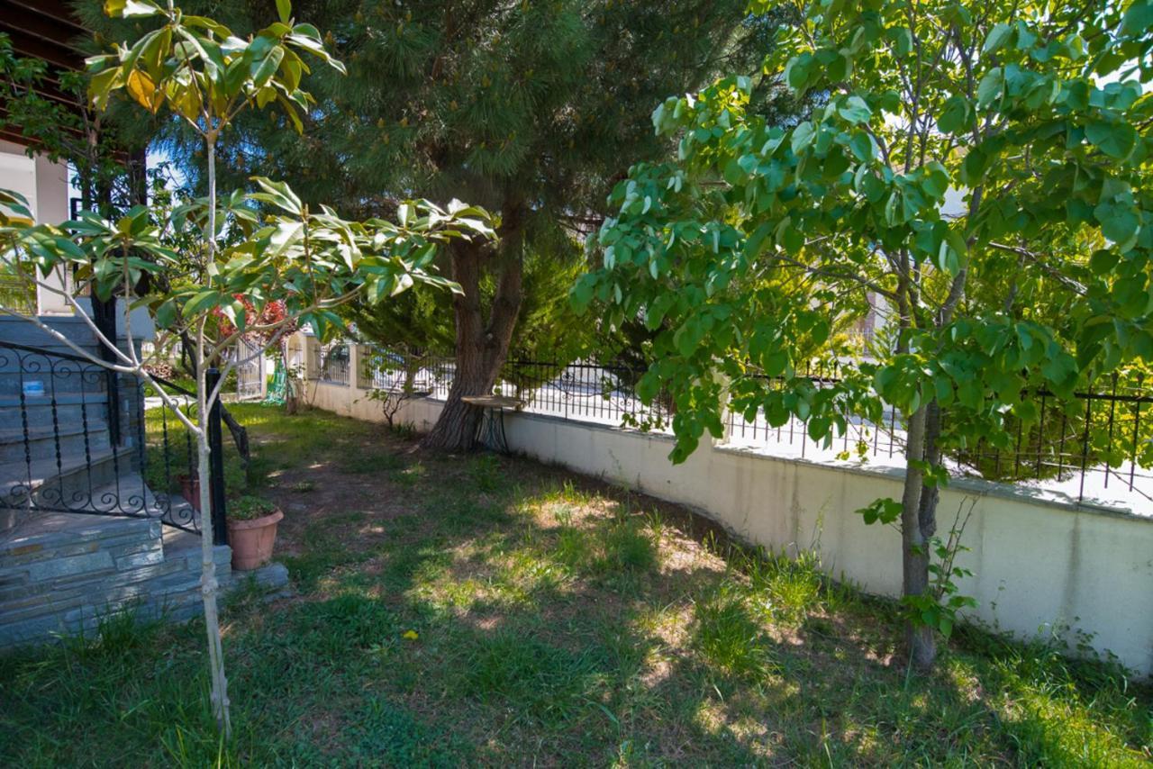 Seasidelongo Houses 1 Min From The Beach Of Nikiti Zewnętrze zdjęcie
